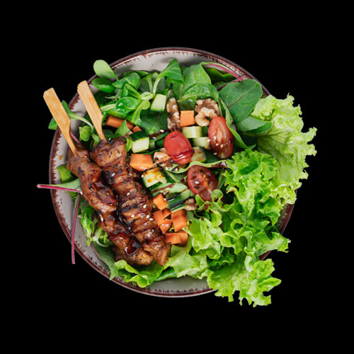 102. Salat mit Yakitori Spieße